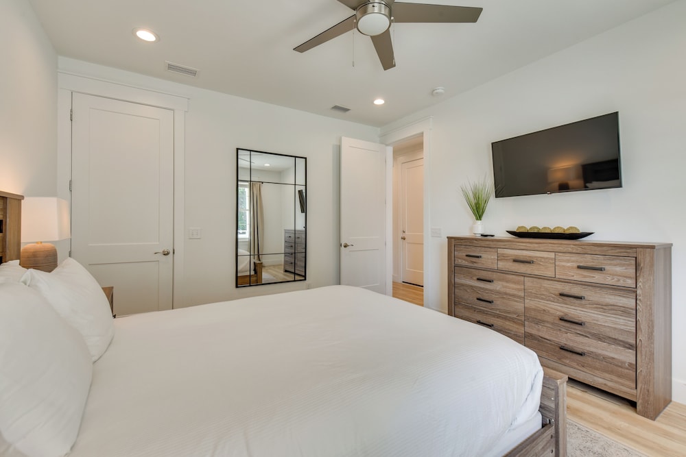 Walk to Pier: Modern PCB Getaway w/ Private Pool!