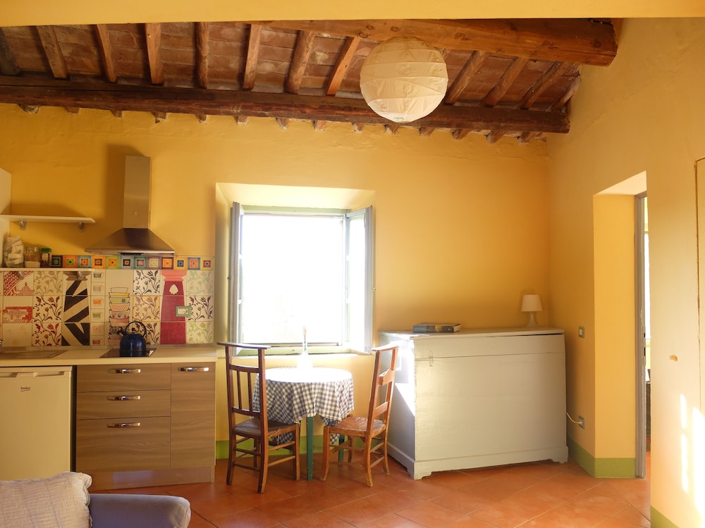 Bassetto Guesthouse & Apartments