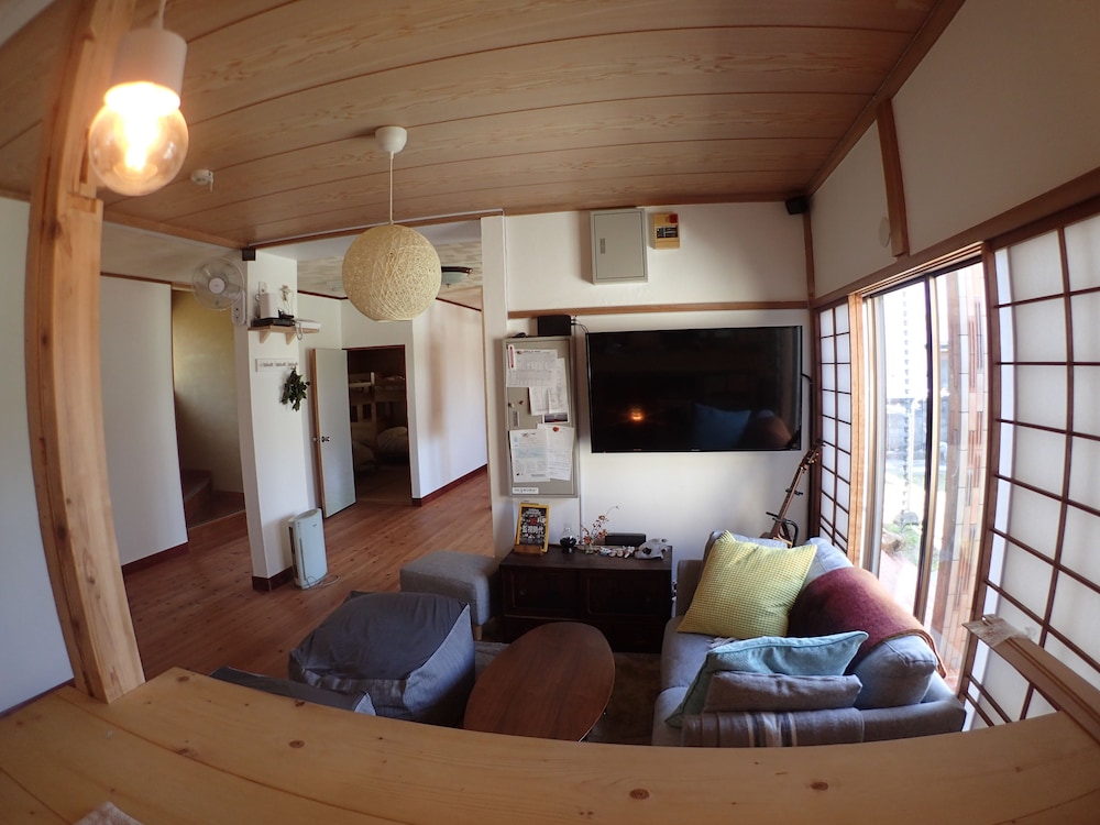 Guesthouse SORA - Hostel view 4