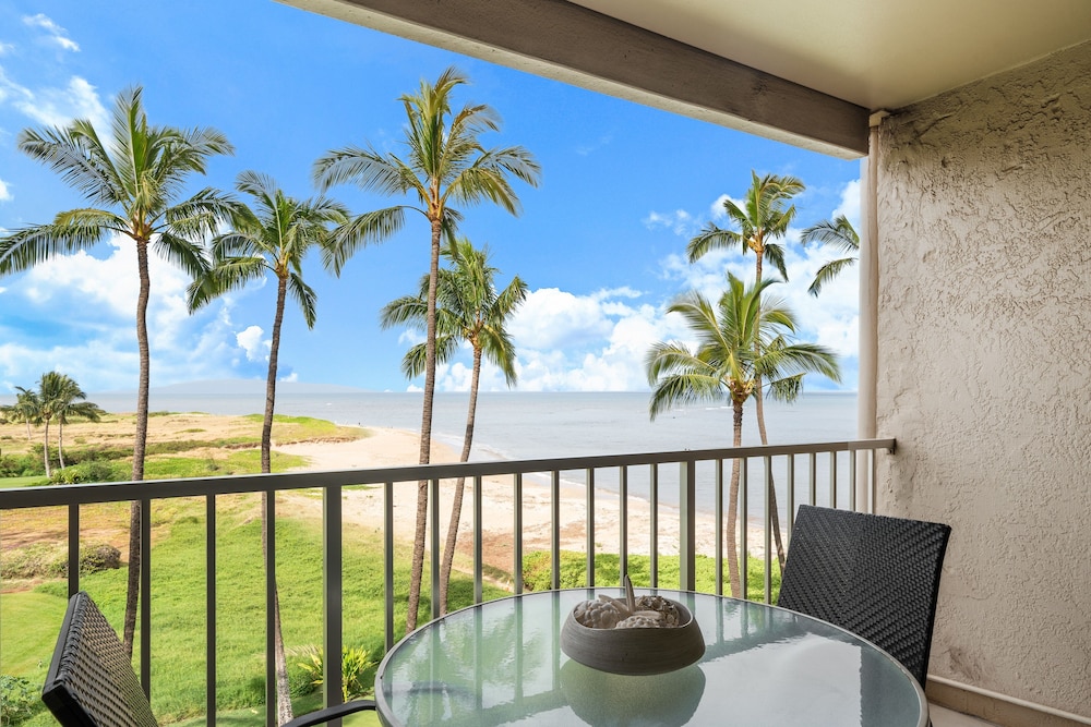 Menehune Shores 421 2 Bedroom Condo