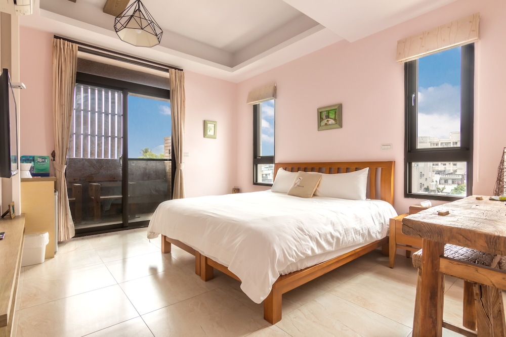 Jhongshan Building B&B