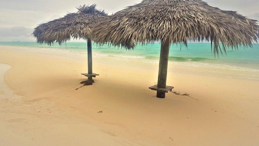 5 Beach Homes Near White Sand Beaches of South Andros