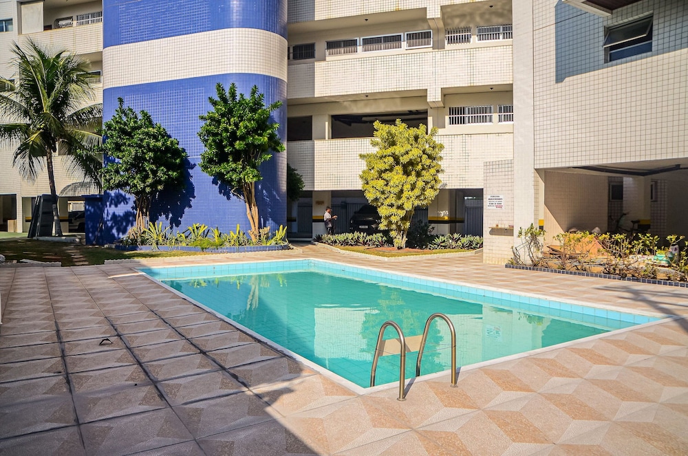 3-B Ap in Condo W/pool, 600m From the Beach Cee202