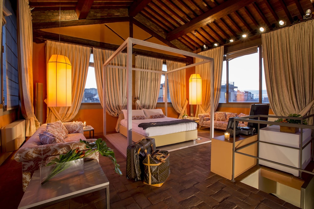 Torre Mannelli Suites
