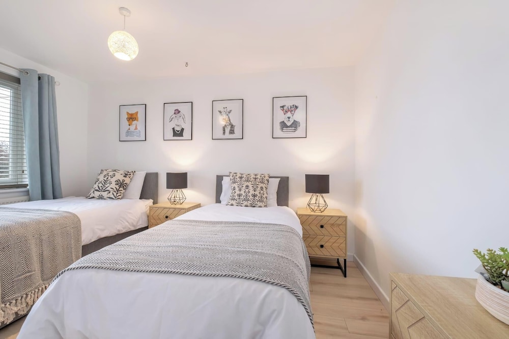 Bluebell House - Sleeps 5 - Garden - Parking