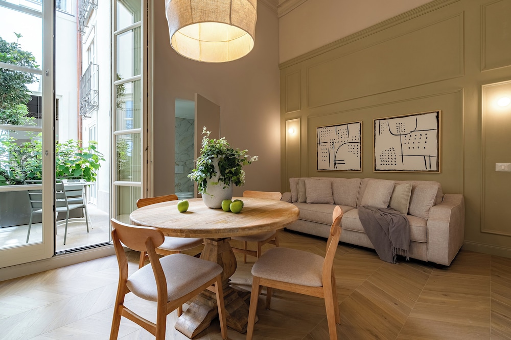 Deservi Luxury Apartments