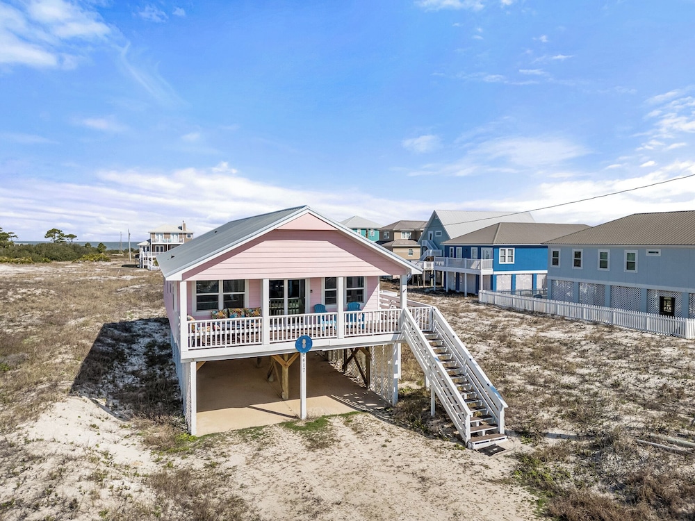 Bikini Bottom by Southern Vacation Rentals