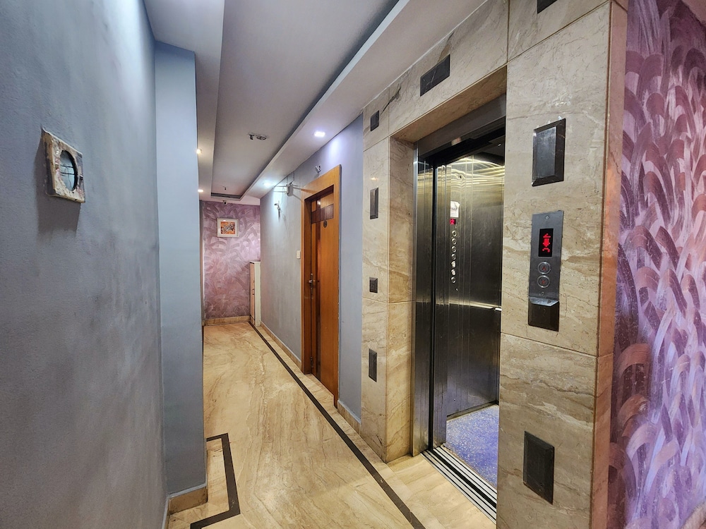 Hotel Orchid Plaza