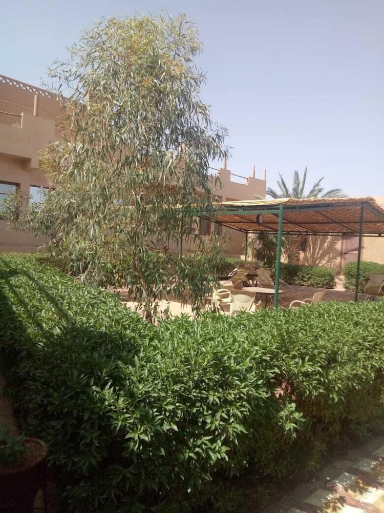 Gite cafe restaurant Manzah view 4