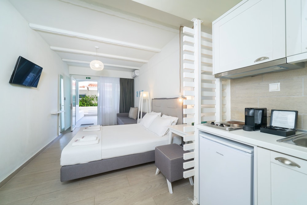 Aelia Villa