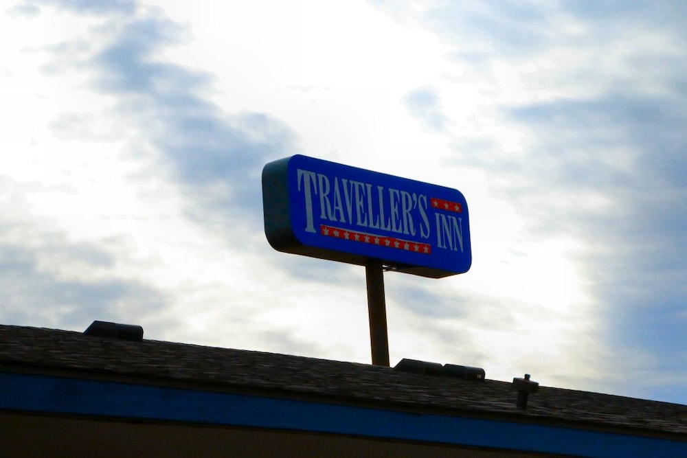 Travelers Inn