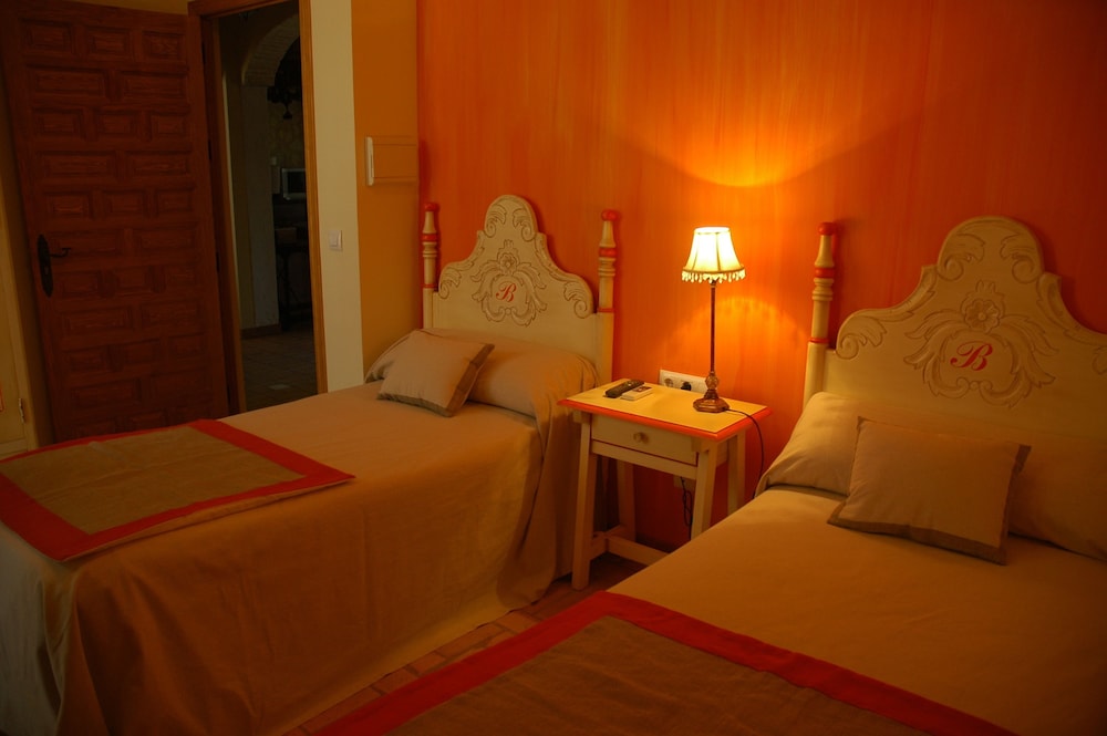 Hotel Rural Molino la Boticaria view 2