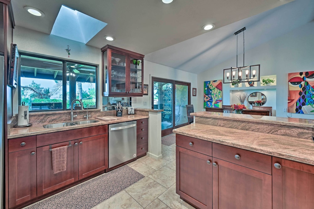 Home Near Amitabha Stupa & Peace Park in Sedona! view 4