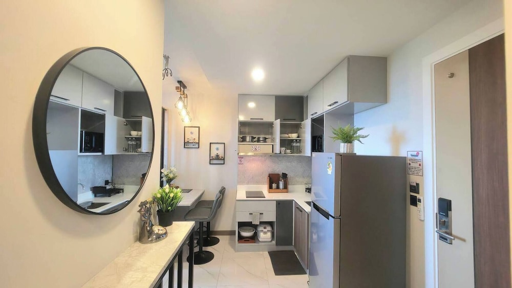A303 - 1 Bdr Condo Partial Sea View, Ao Nang Beach