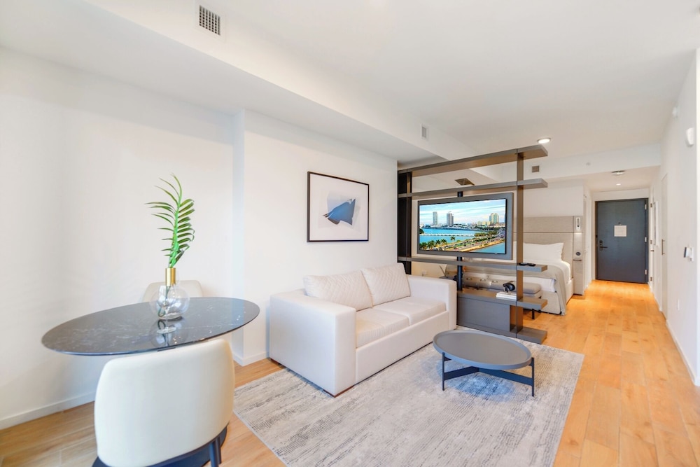 Prime Location with Amazing Ocean Views