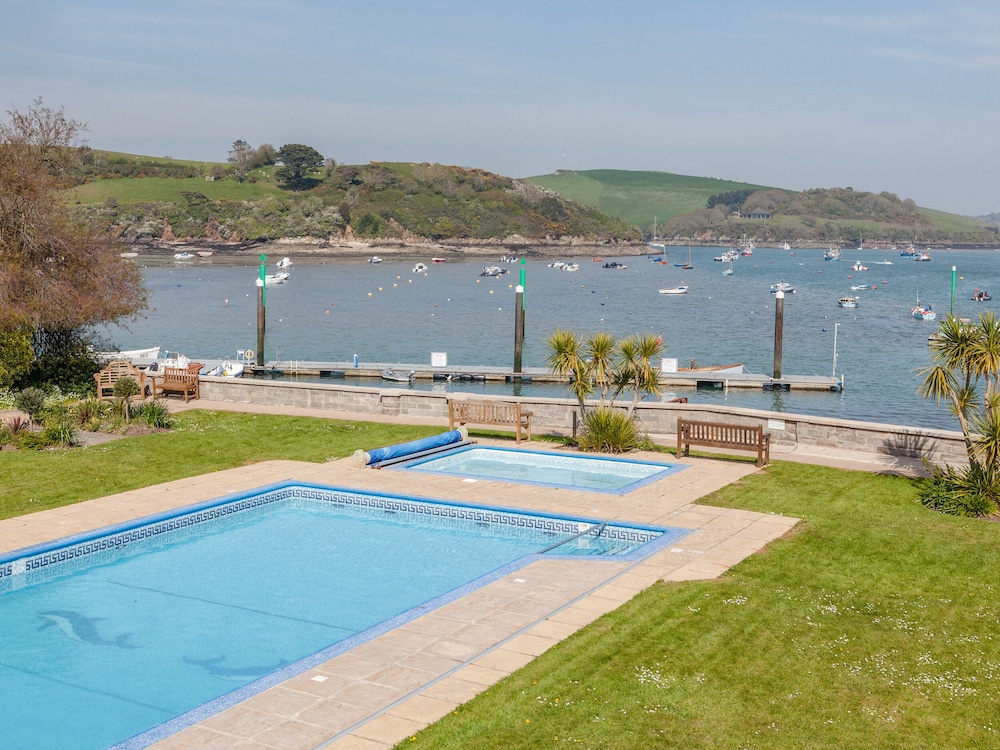 32 The Salcombe