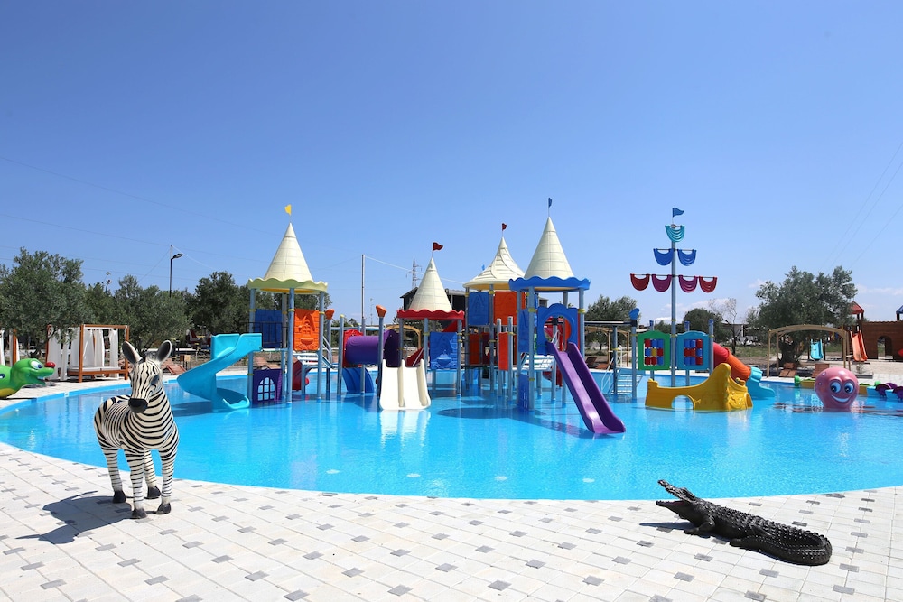 SİMLARDA AQUAPARK OTEL