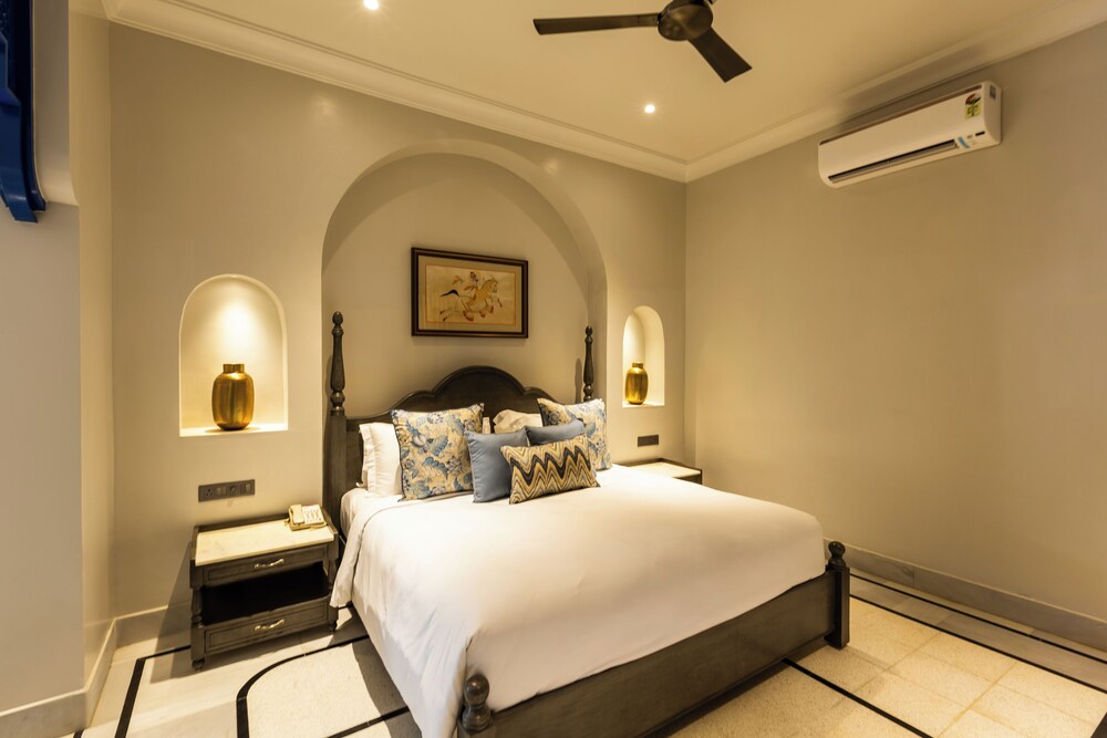 DEV BAGH LUXURIOUS PRIVATE SUITES