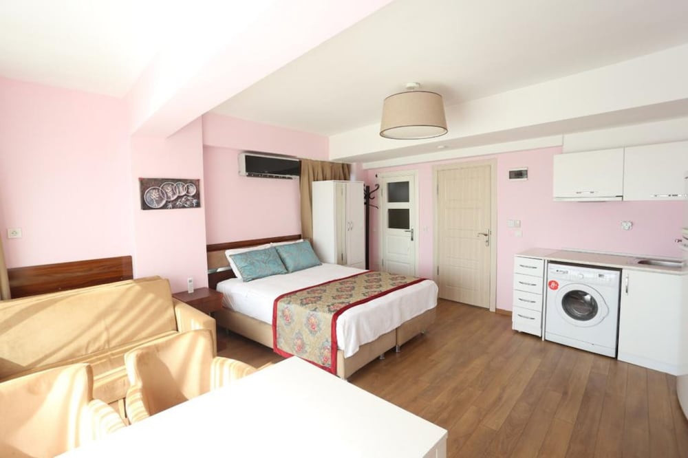 Bude Suit - Image 12