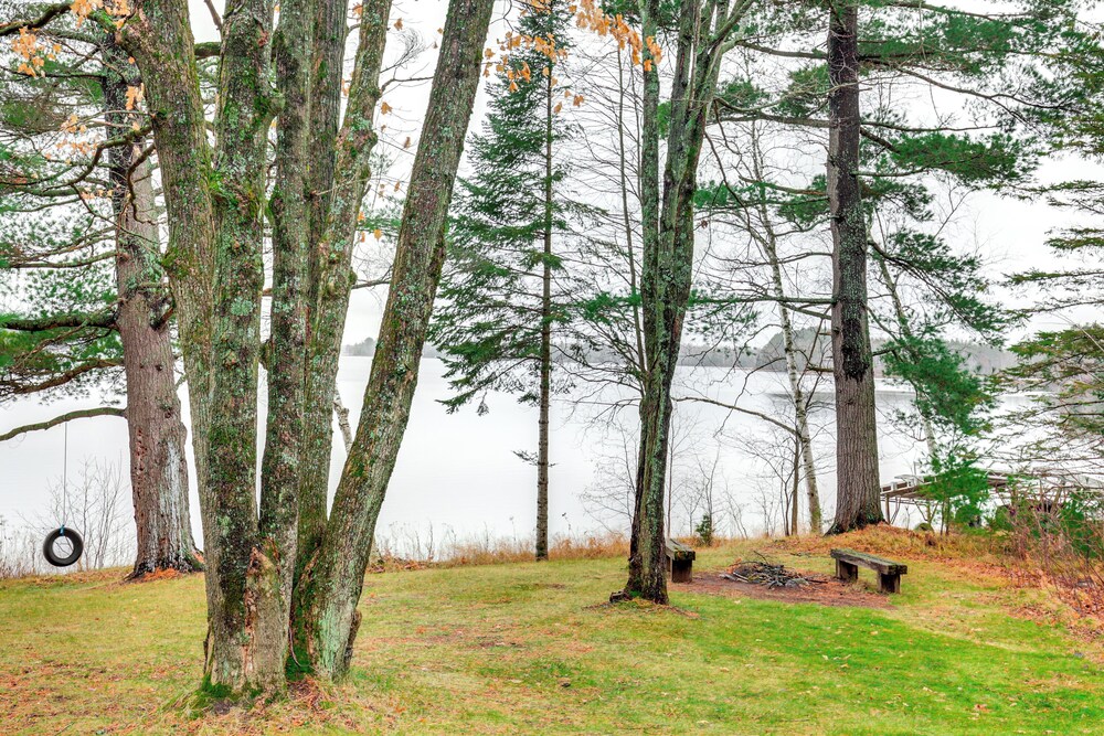 Dock + Fire Pit: Sweet Serenity on Amber Lake