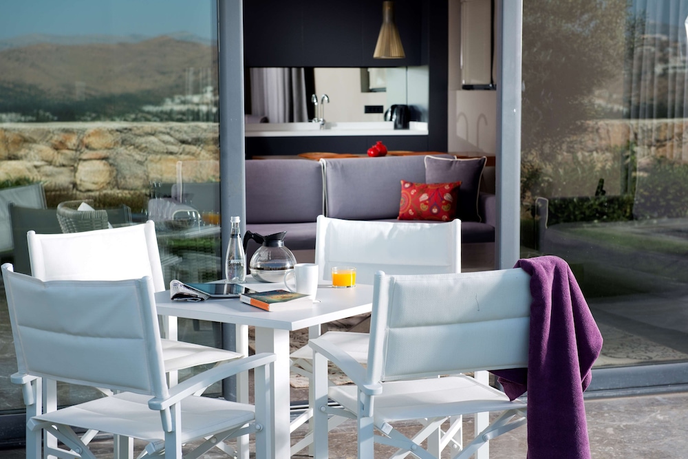 Ramada Resort by Wyndham Bodrum - Image 34