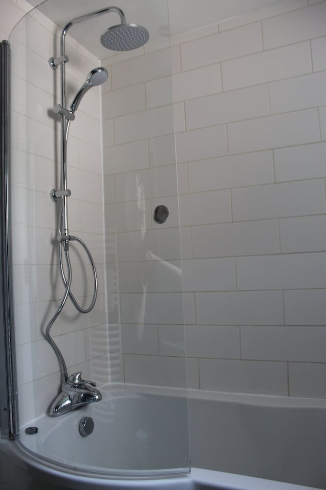 Leeds Urban Retreat - Modern 2 bed Apartment
