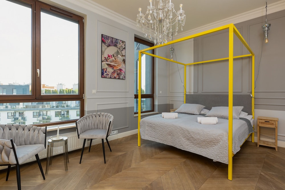 Magnificent Sarmacka by Renters Prestige view 2