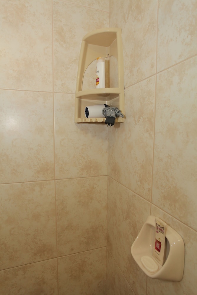 Photo 33