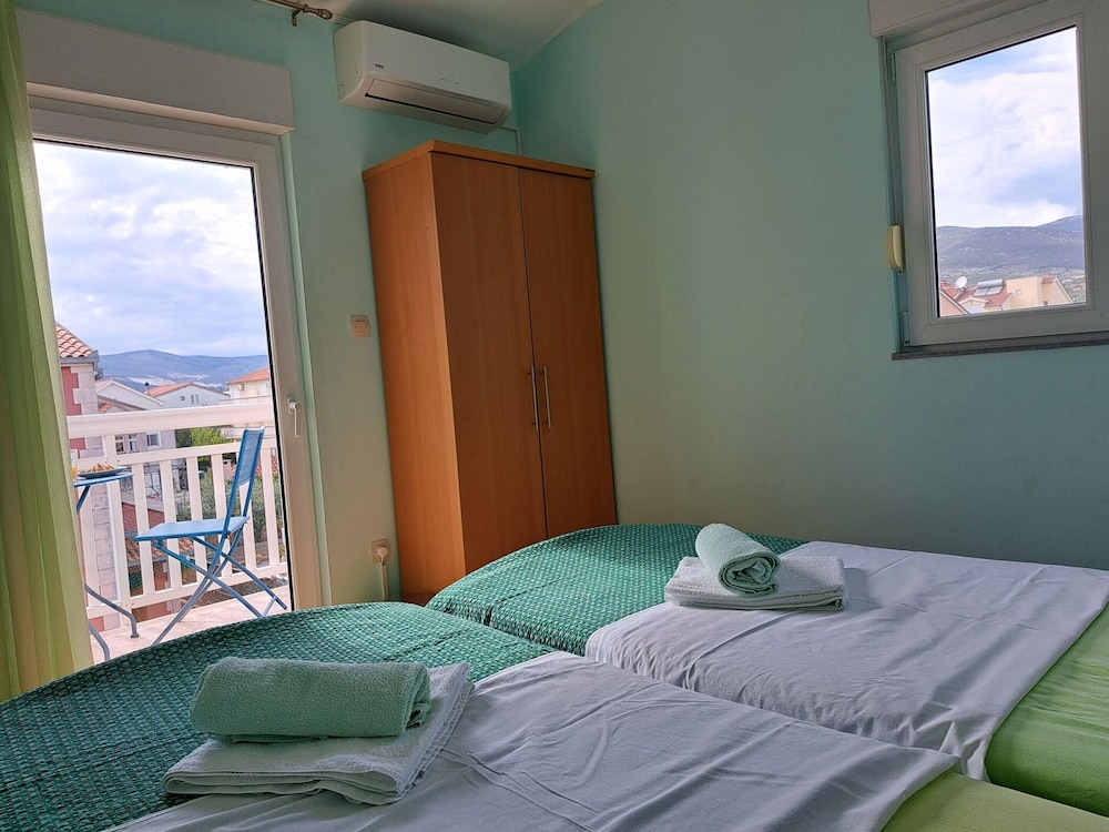 Apartment in Kastel Near the Sea view 5