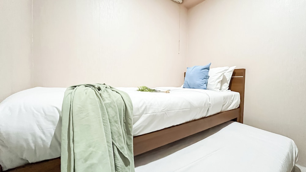 Simply 2Br Apartment At Green Bay Pluit