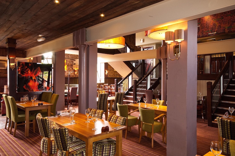 Premier Inn Falkirk Central, photo 14