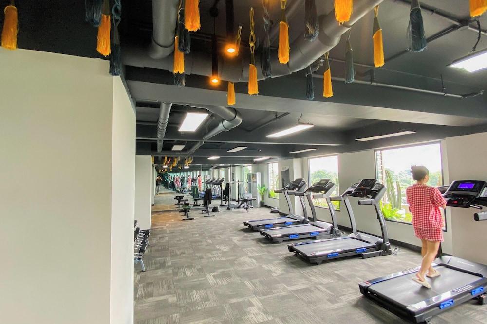 Comfortable And Simply Studio At Sky House Alam Sutera Apartment