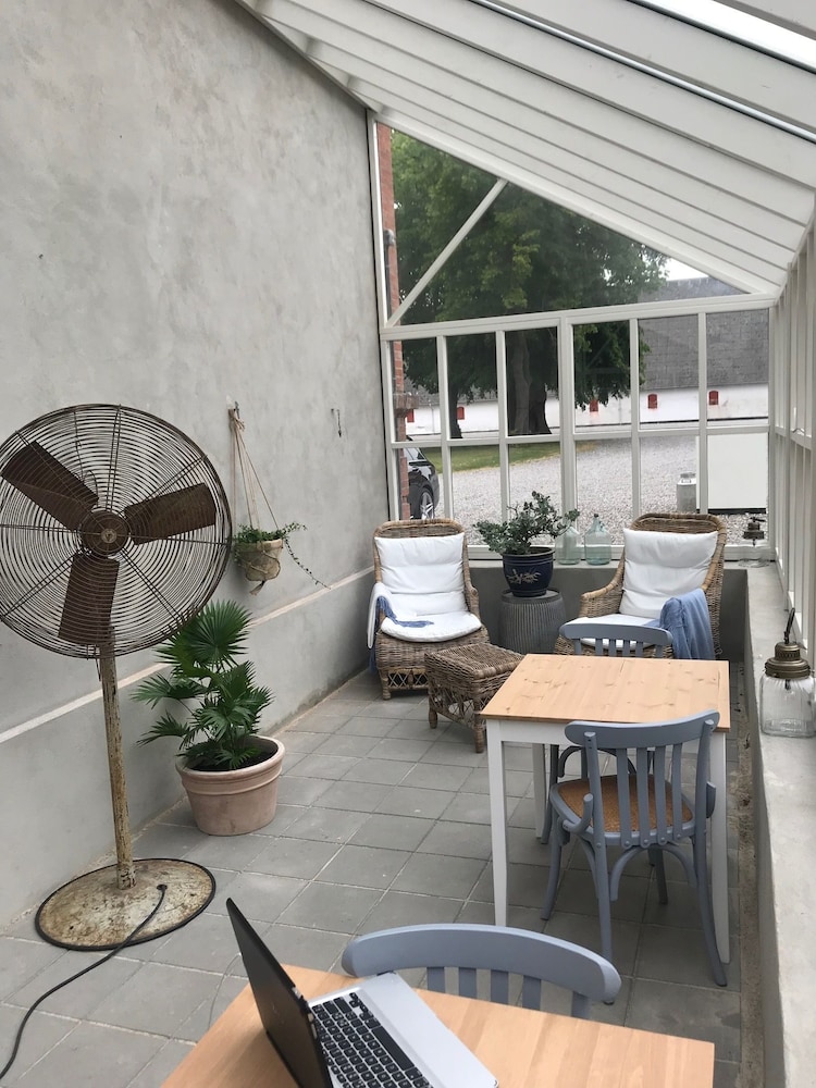 Ny Kirstineberg Gods Bed & Breakfast