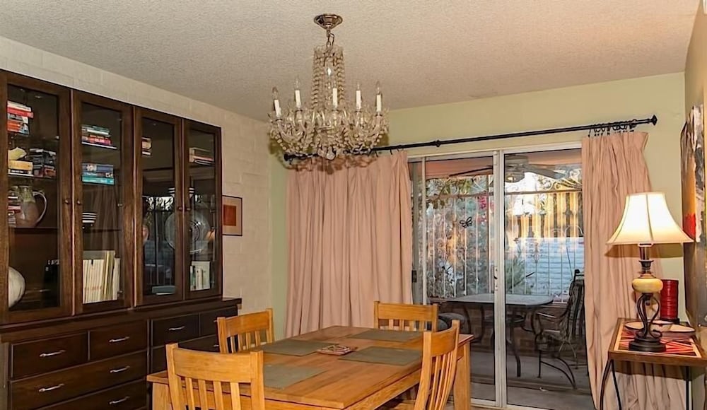 La Vida Local By Signature Vacation Rentals