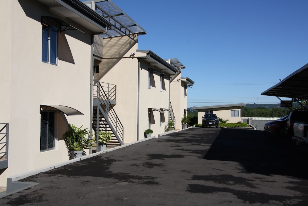 Apartamentos La Alborada