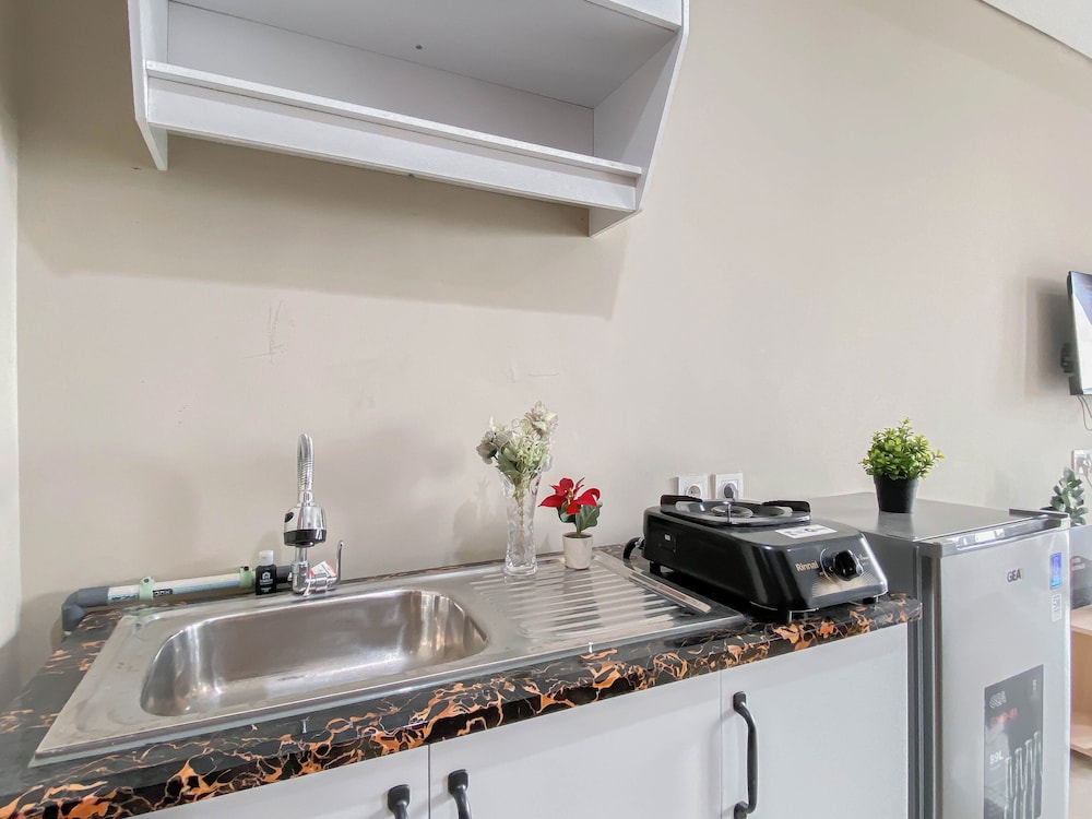 Neutral Minimalist Studio Apartment At Lrt City Sentul - Royal Sentul Park