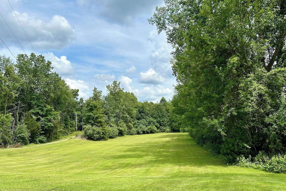 Lakefront Getaway w/ Dock & Yard in Reading!