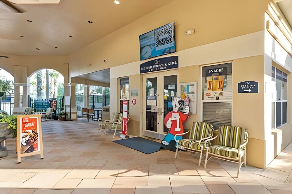 Windsor Hills 5BR 5min to Disney + Pool