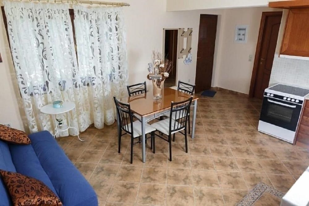 Glyfada Villas 3
