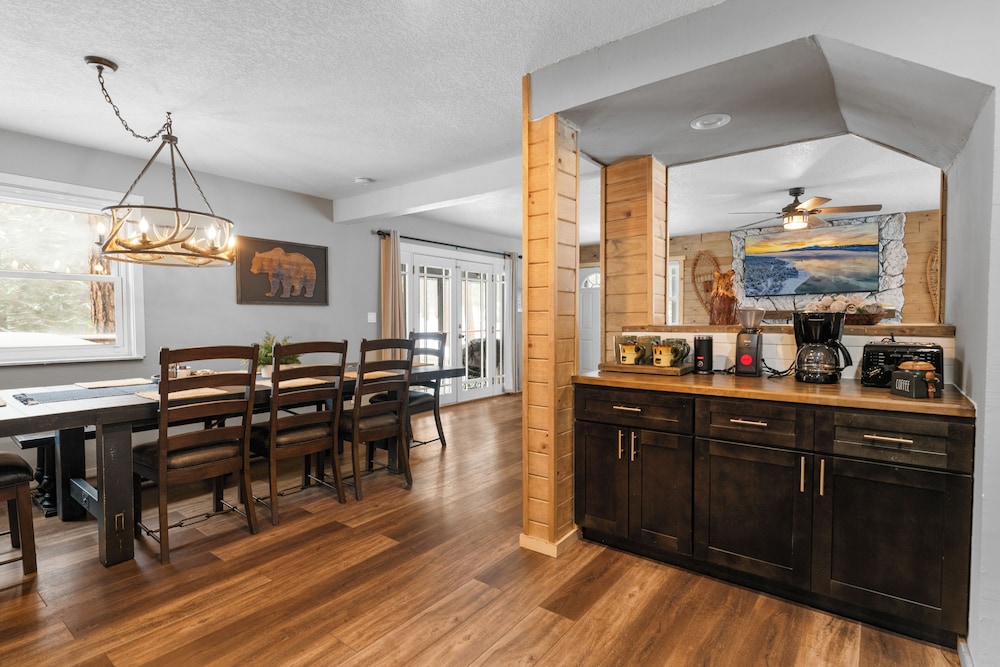 Sugarpine Retreat