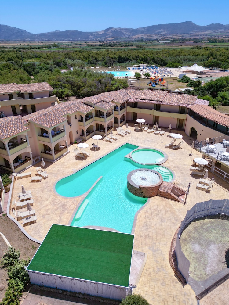 Mimose Beach Village