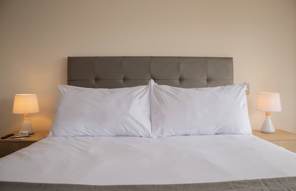 w Awesome 2BR Apartment in Miraflores