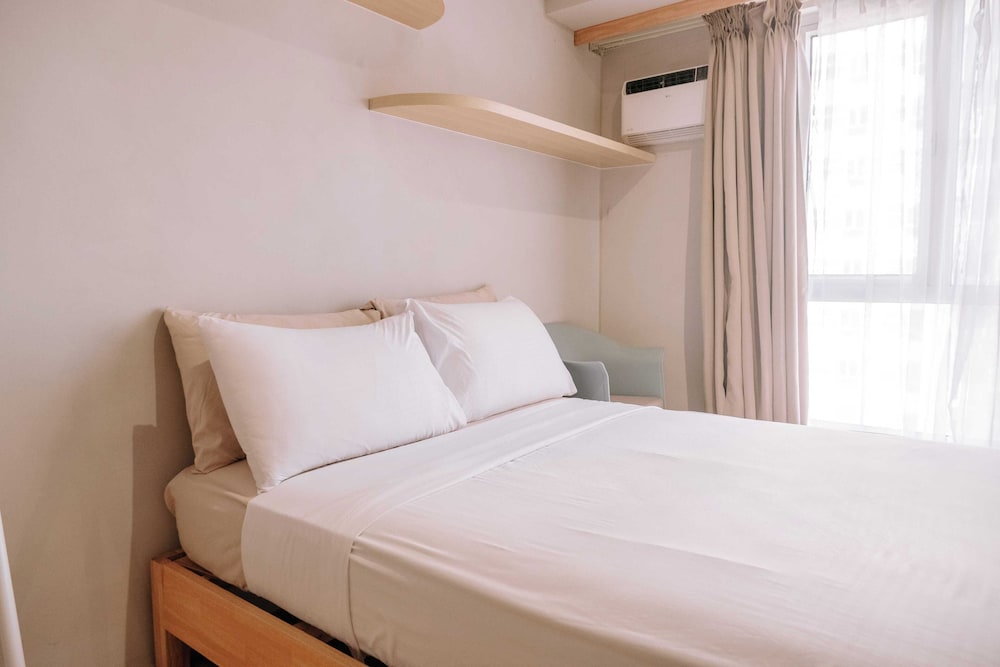 Serene Zen Studio Retreat