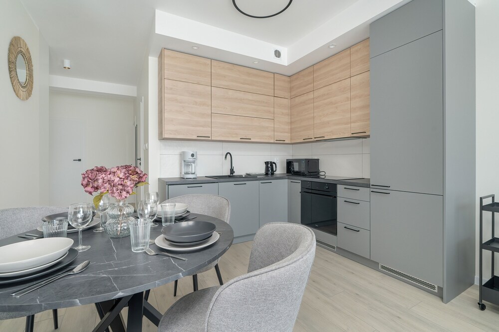Apartment With 3 Bedrooms by Renters