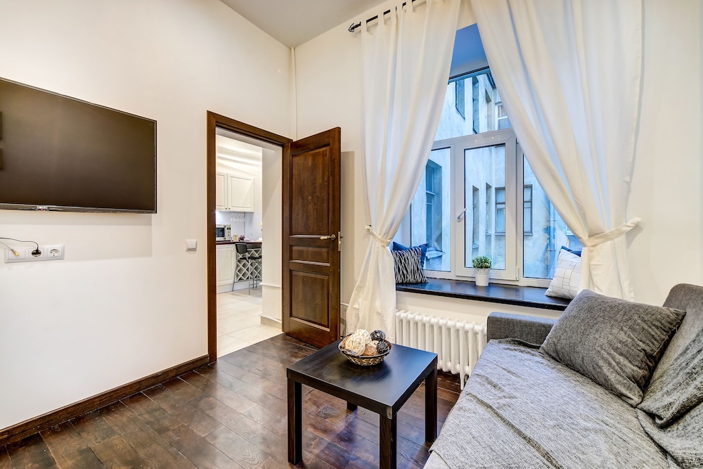 Apartments Vesta on the Dmitrov view 5