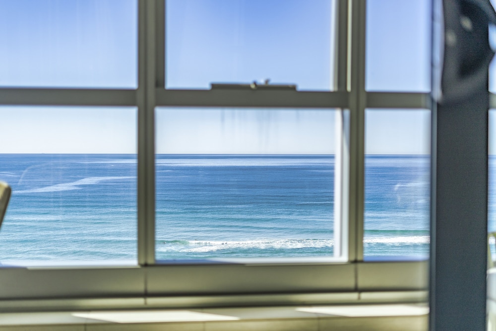 Jewel Beachfront Residences