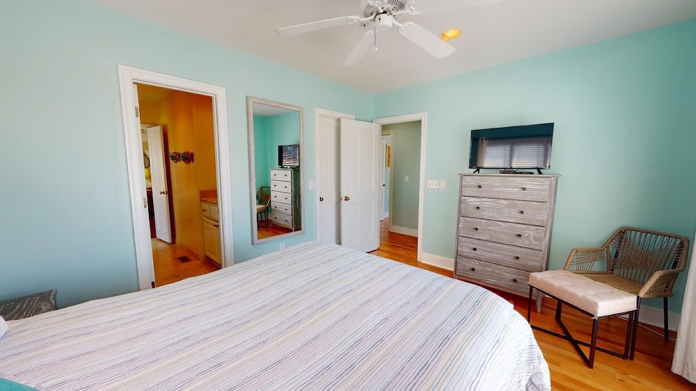 1711-A Strand Avenue by Tybee Vacation Rentals