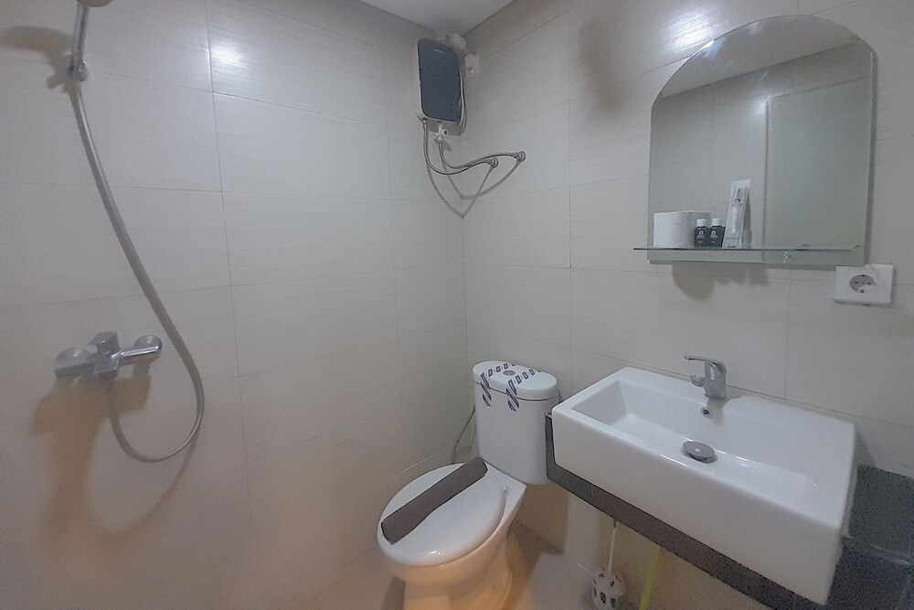Modern And Homey 3Br Apartment At Gateway Pasteur