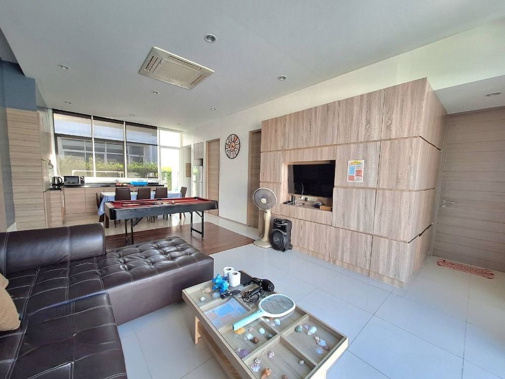 Beachtown2 Cha-am Private Poolvilla From Beach2km