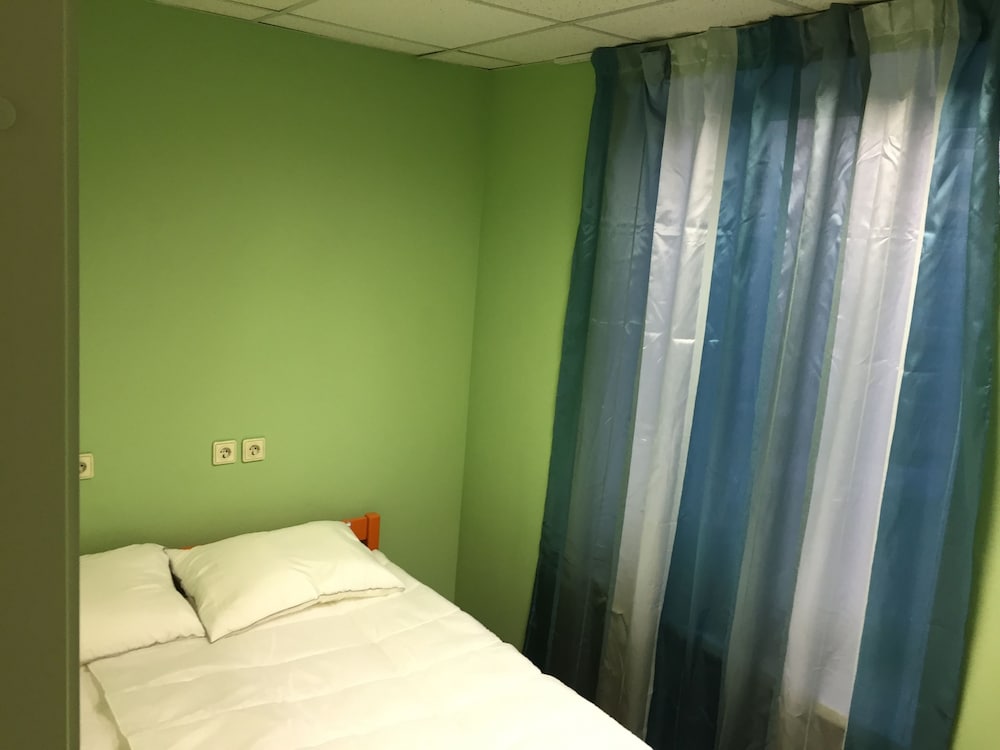 Hostel on Nakhimovsky Prospekt